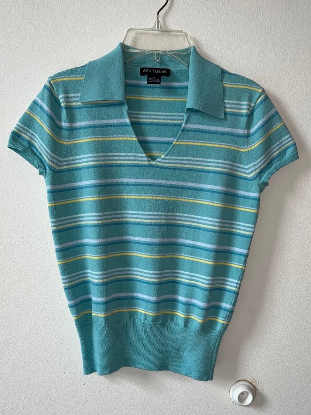 ANN TAYLOR Striped Collared Top V-neck Size S